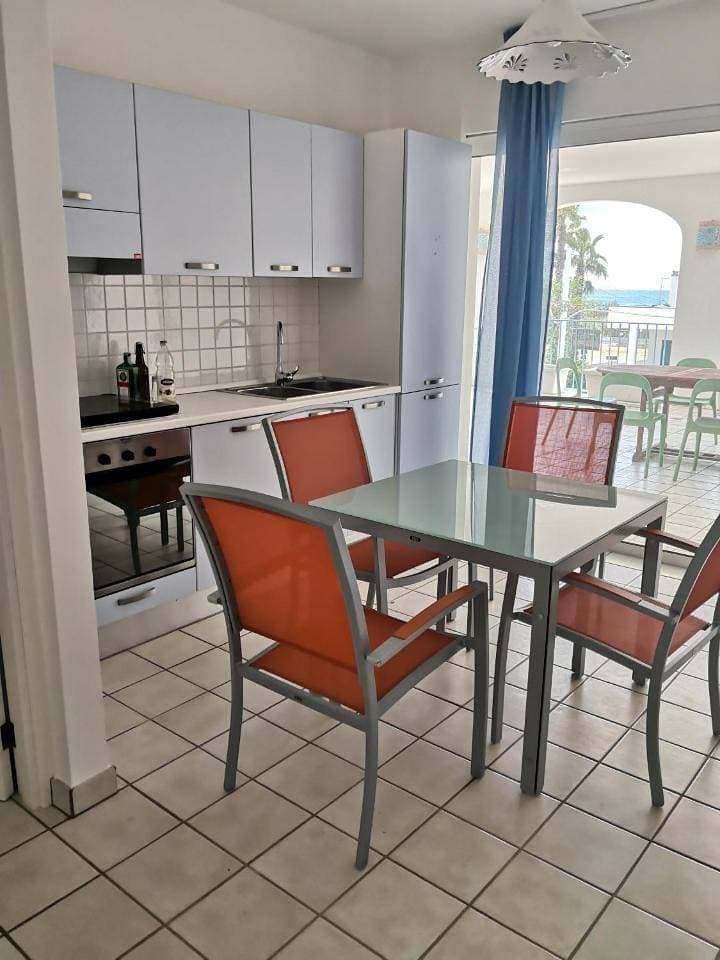 Foto 7 von 17: Two-Bedroom Apartment