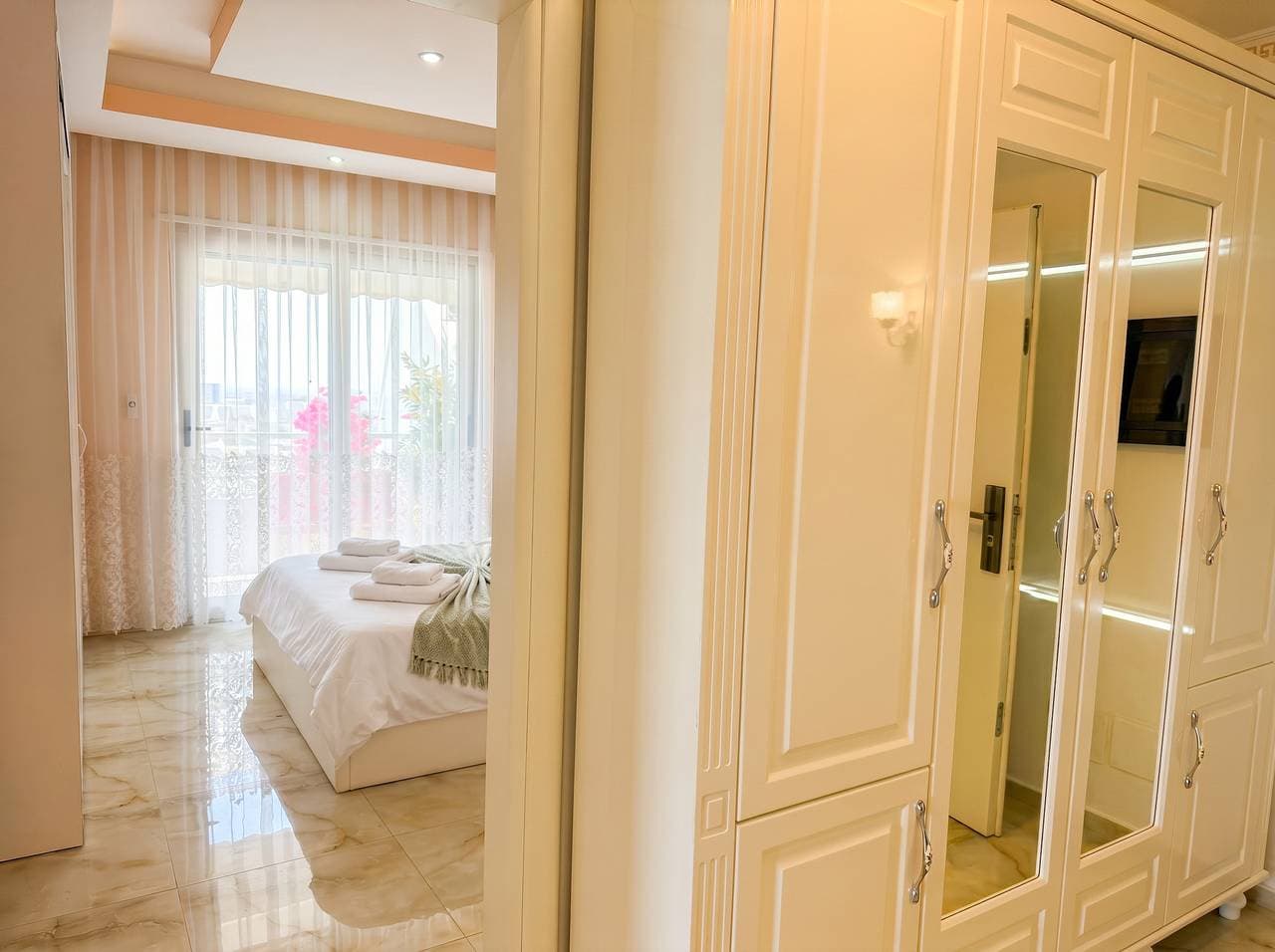 Foto 10 von 21: Ferienwohnung für 5 Personen mit Balkon