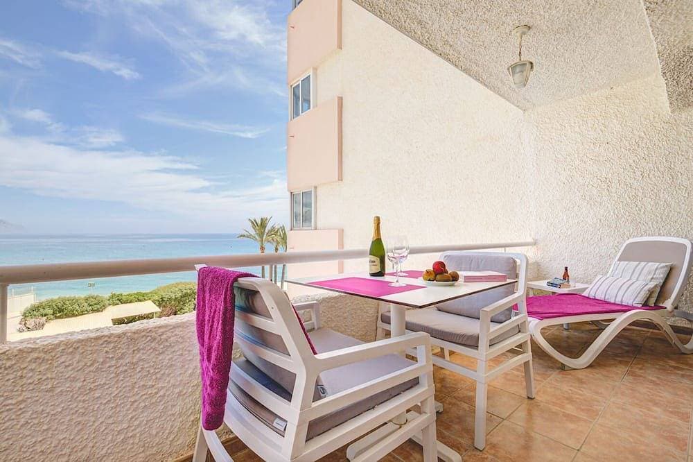 Schöne und gemütliche Ferienwohnung  mit Gemeinschaftspool in Altea, Costa Blanca, Spanien für 3 Per... 1