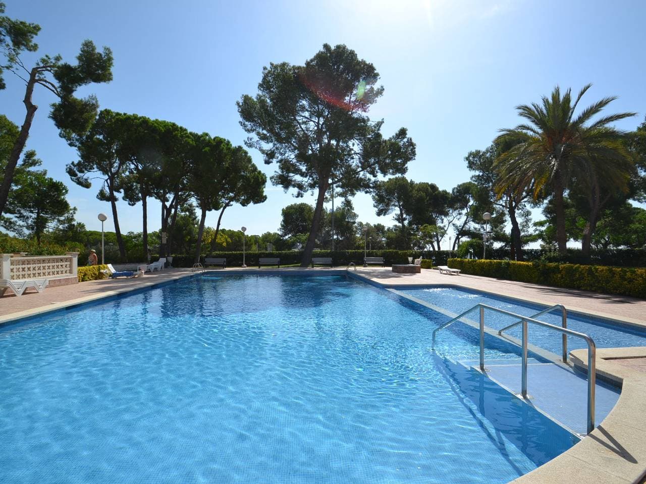 Salou: Einfaches, komfortables Appartementhaus Cala Dorada 1