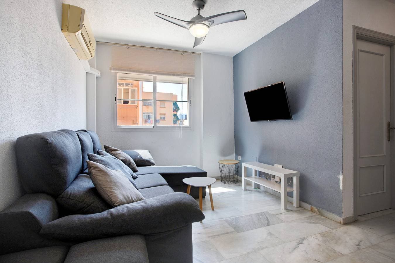 Foto 3 von 27: Ferienwohnung 'Heroes De Sostoa 3' mit Bergblick, privater Terrasse und WLAN