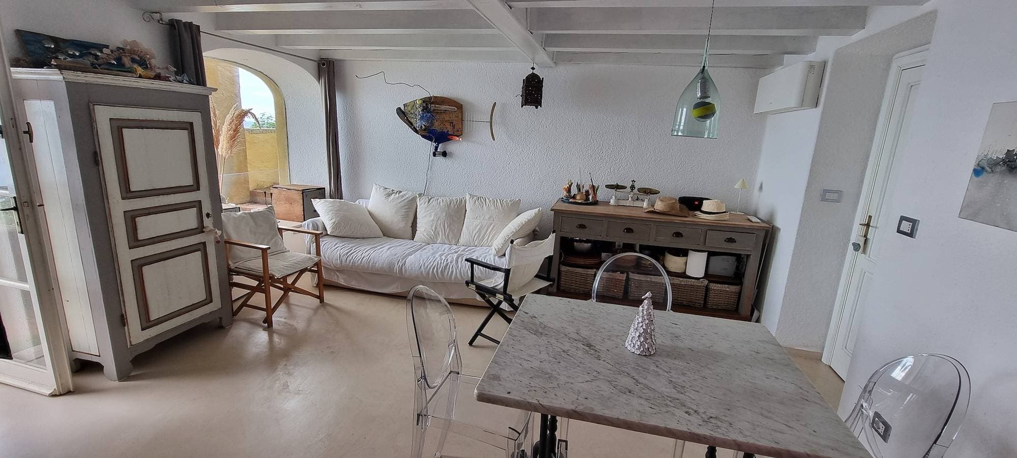Foto 3 von 15: Ferienhaus 'Il Carrubo' mit Meerblick, WLAN und Klimaanlage