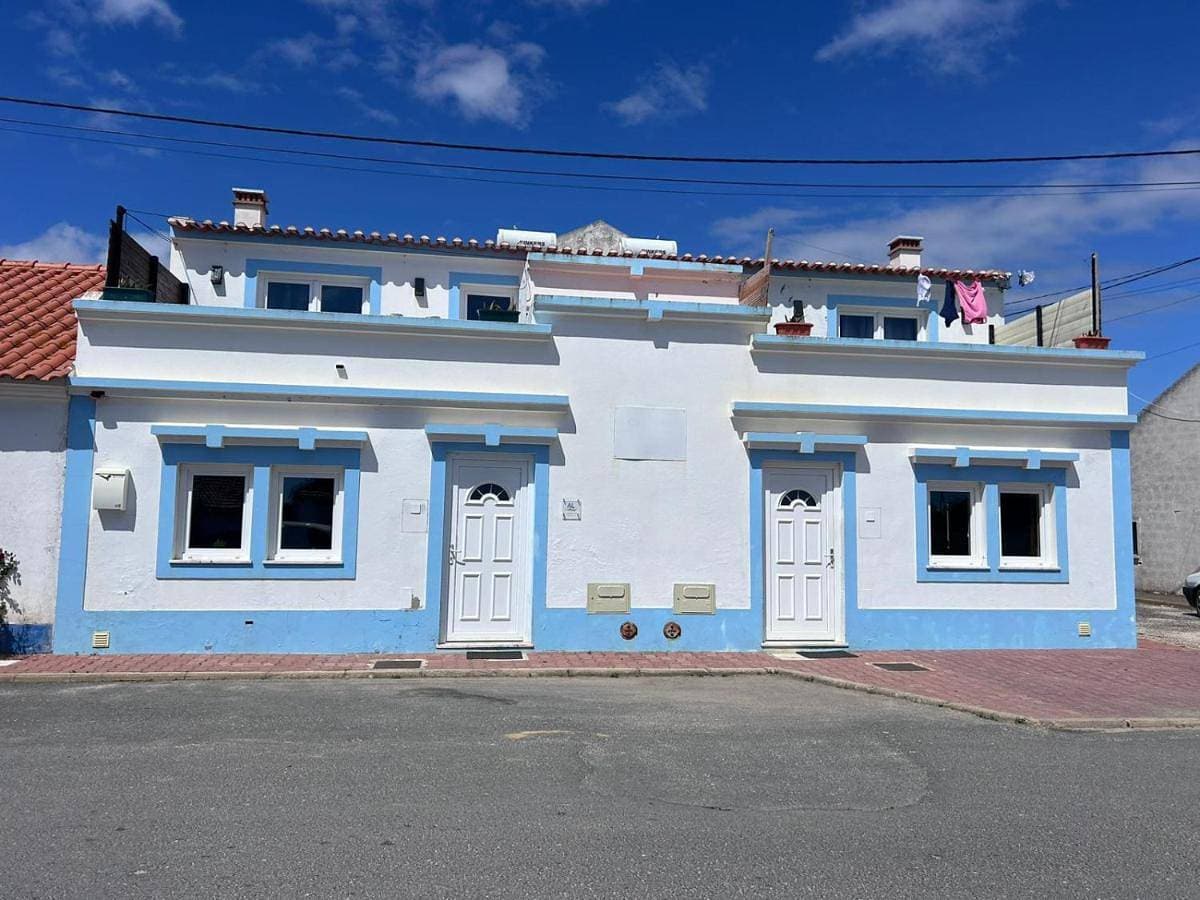 cavaleiro guest house 800 meters from the sea 1