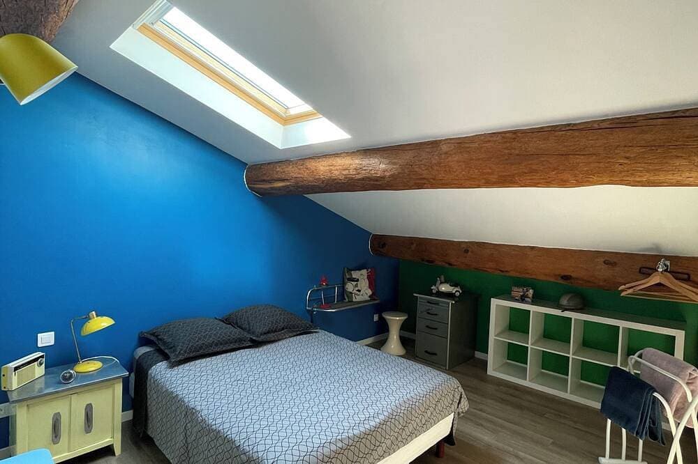 Foto 6 von 24: In der Loft Garage mit Schwimmbad