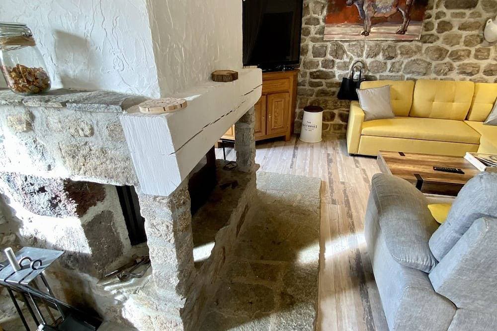 Foto 9 von 30: Ferme Cosy 15p sur la Montagne Ardéchoise, Salle de Réception