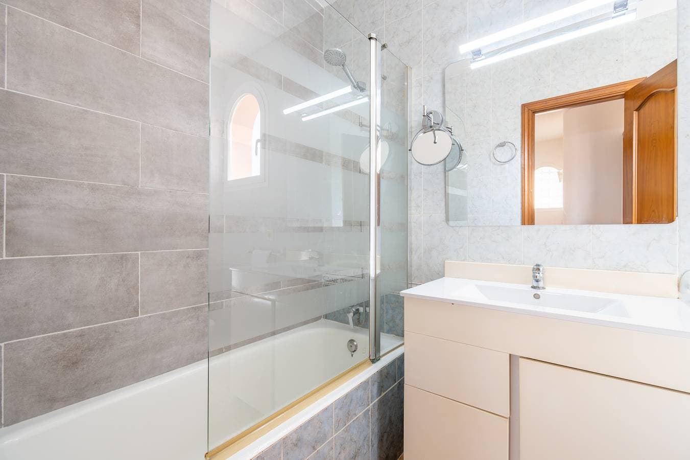 Foto 11 von 29: Ferienhaus 'Villa Gaviota' mit privatem Pool, WLAN und Klimaanlage