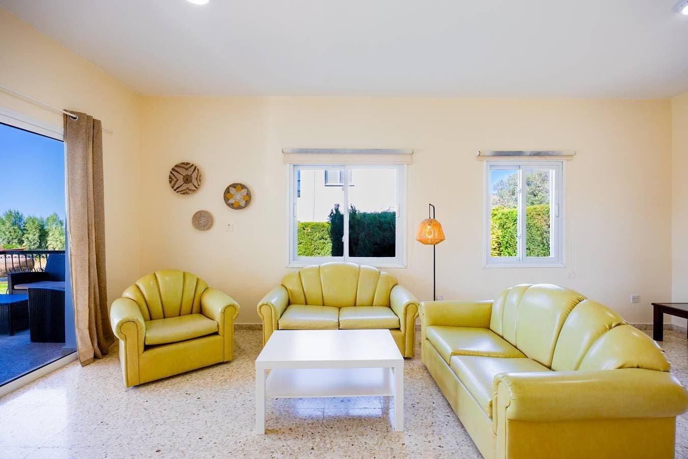 Foto 13 von 29: Villa für 4 Personen mit Balkon