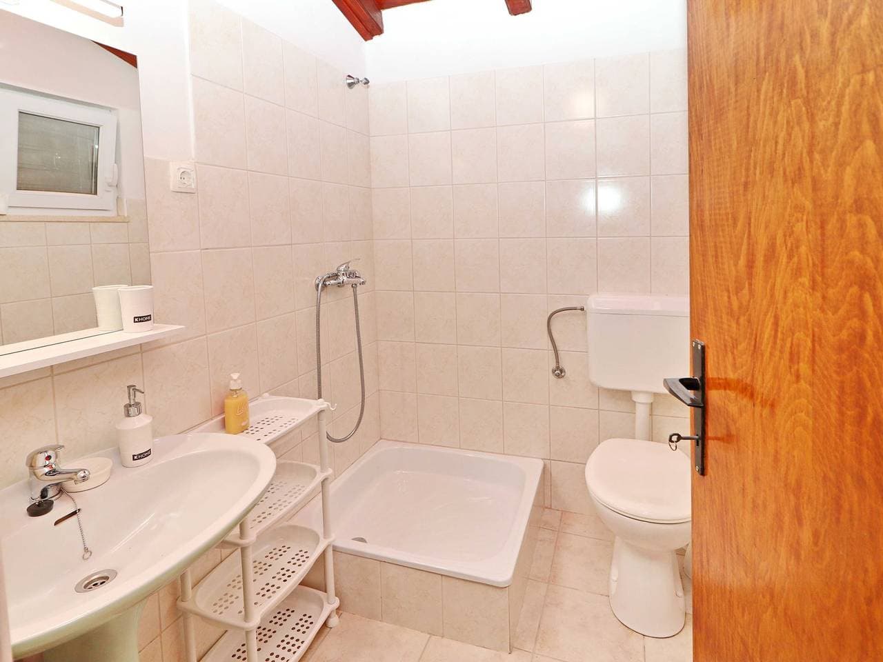 Foto 11 von 31: Ferienhaus für 3 Personen mit Terrasse