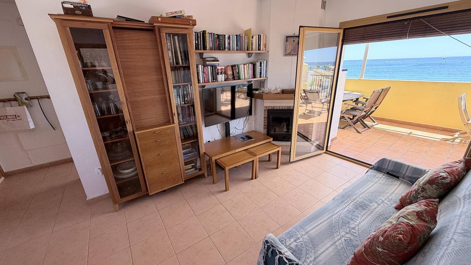 Foto 8 von 19: Ferienwohnung für 4 Personen mit Meerblick