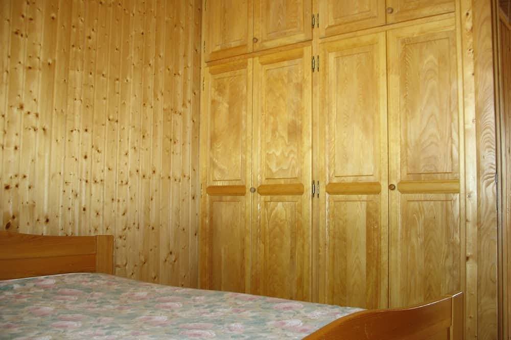 Foto 2 von 14: Am Waldrand ruhiges, gemütliches Holzchalet