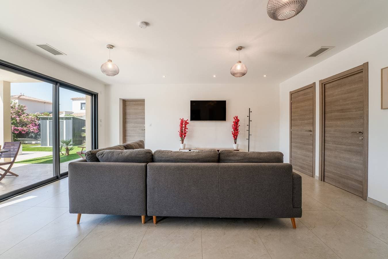 Foto 6 von 29: Voll ausgestattete Villa mit beheiztem Pool, WLAN und Klimaanlage