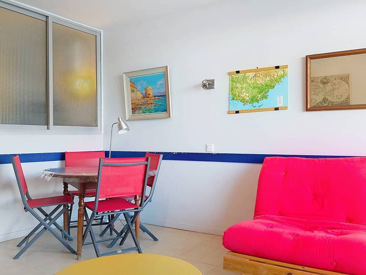 Foto 6 von 17: Renoviertes T2 Duplex 20m vom Strand mit Meerblick, Parkplatz und WIFI