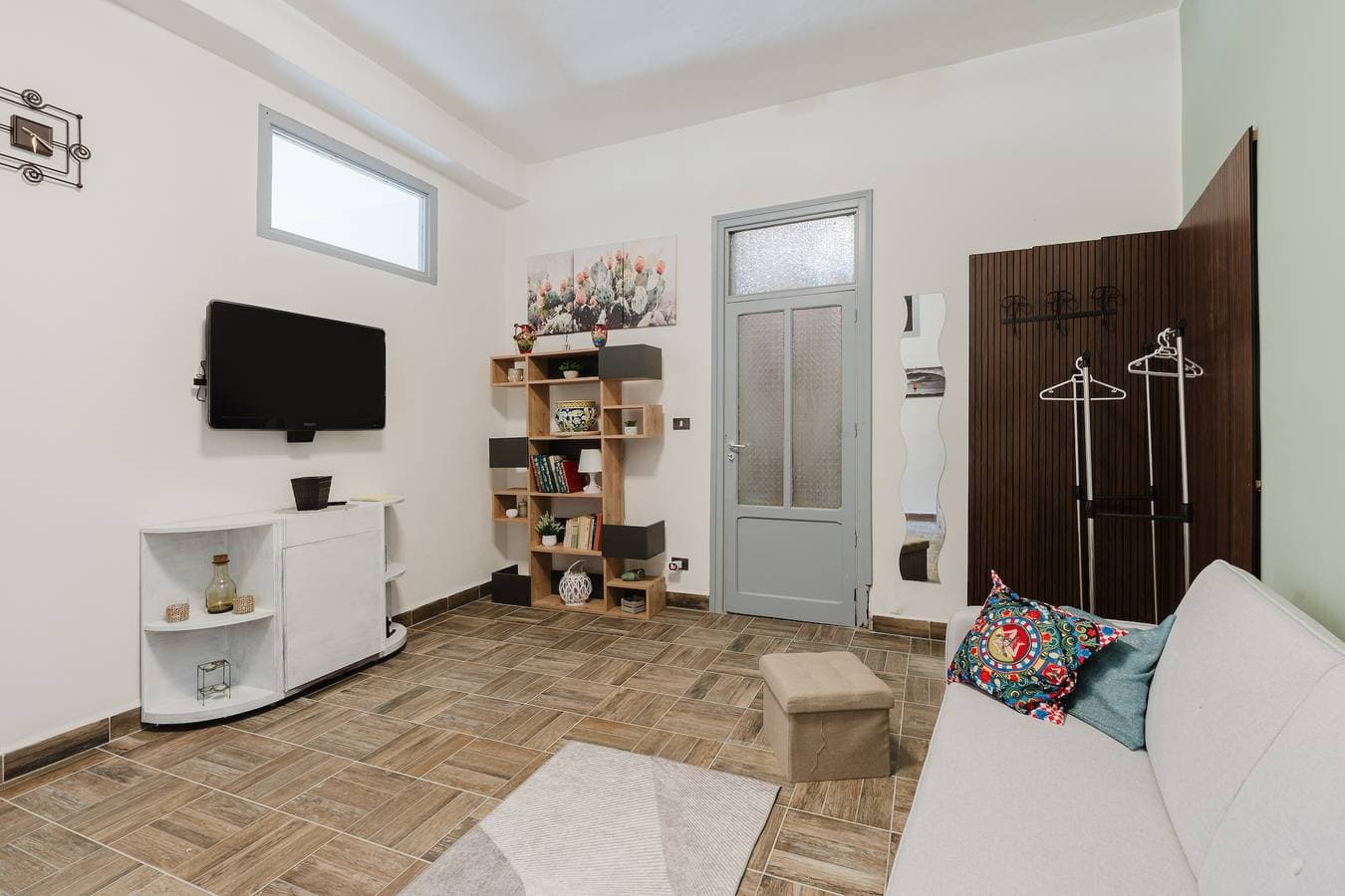 Foto 4 von 45: Ferienwohnung 'Montereale Holiday House' mit WLAN, Klimaanlage & Sauna auf Anfrage