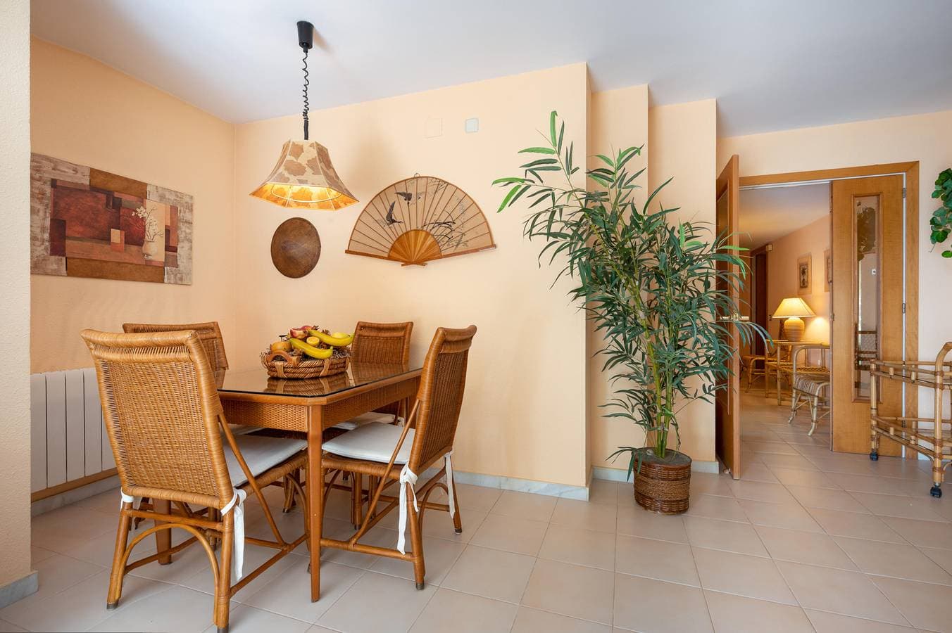 Foto 8 von 44: Ferienwohnung für 6 Personen mit Garten