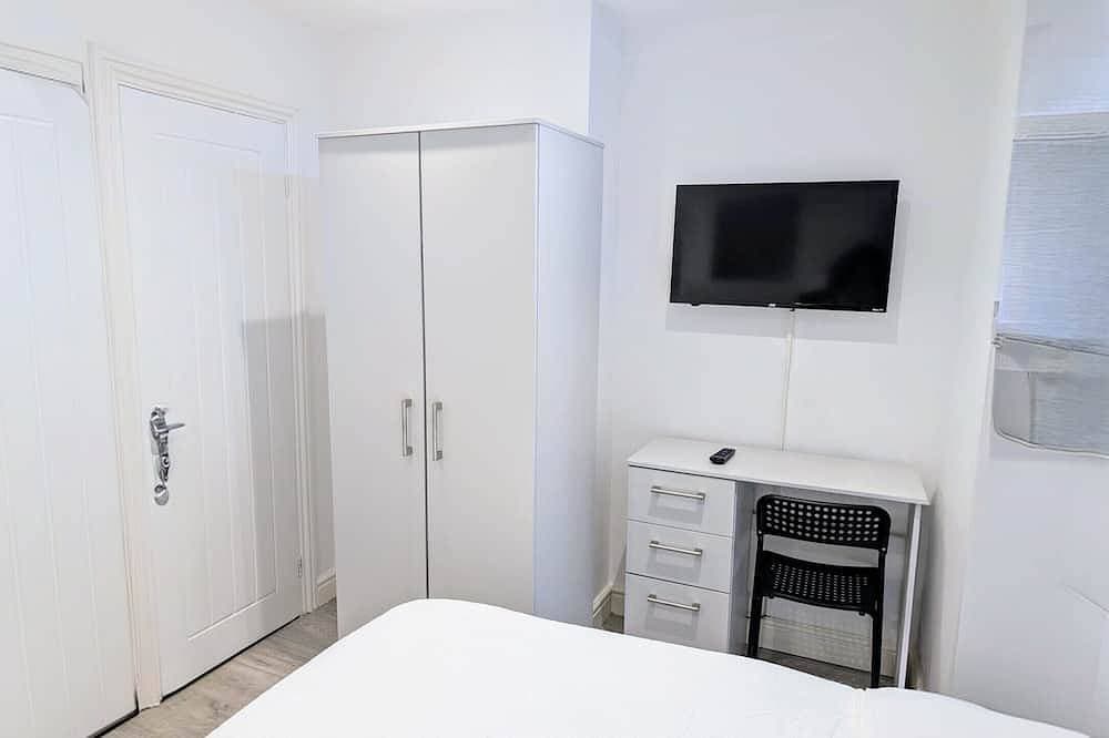 Doppelzimmer-Komfort-Ensuite mit Dusche-Gartenblick 1