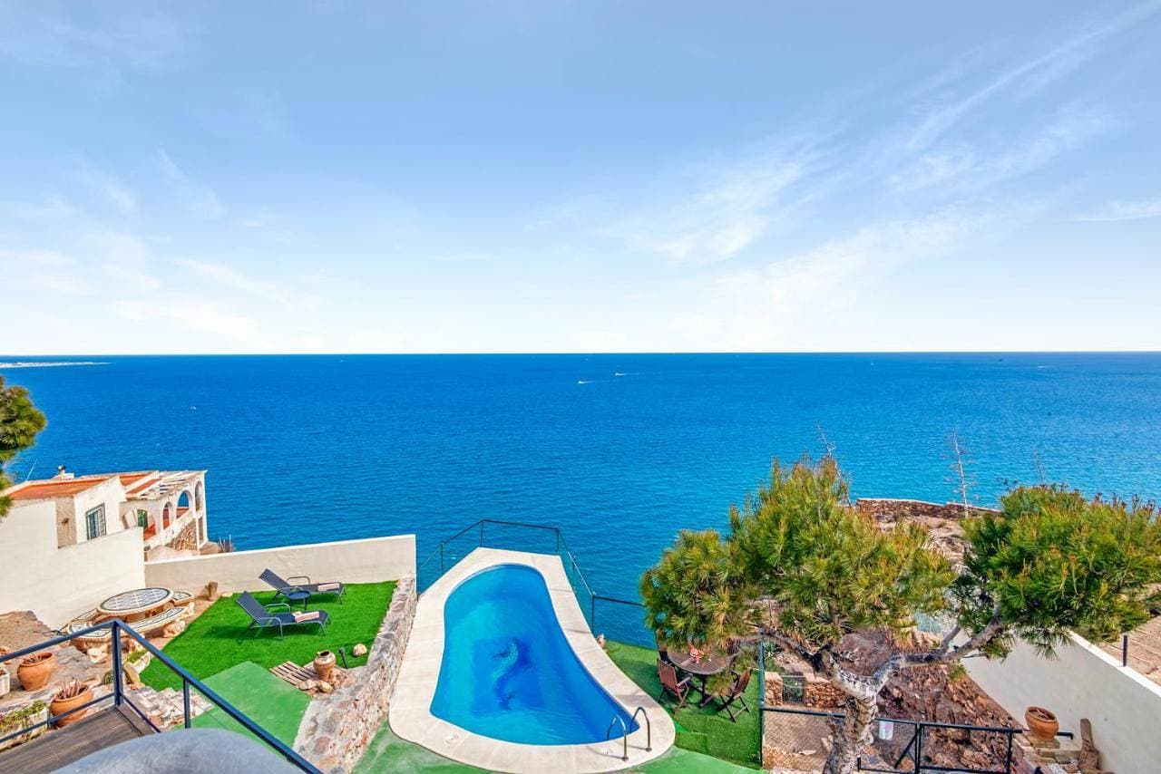 Foto 2 von 5: Villa with Sea View