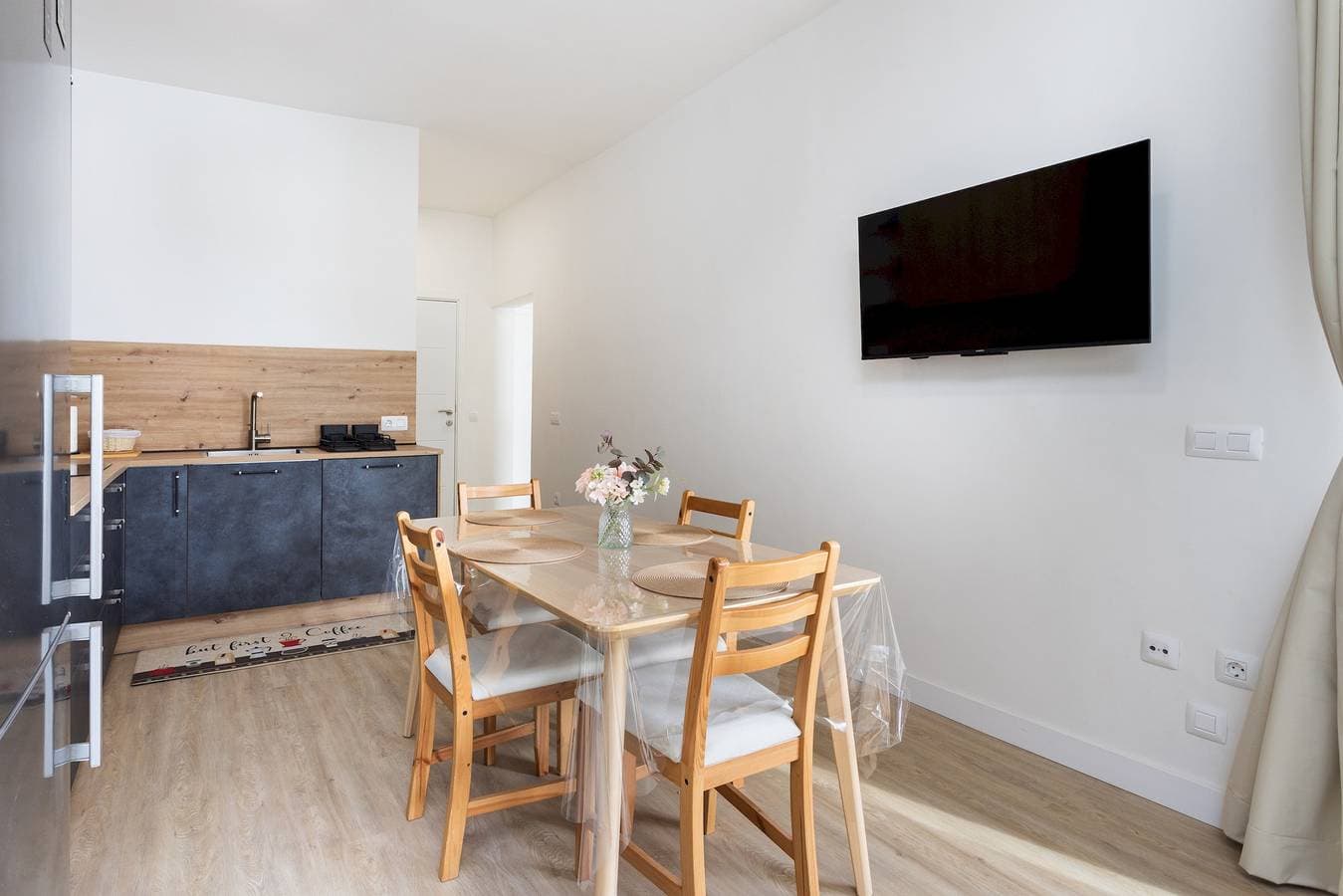 Foto 8 von 34: Ferienwohnung für 2 Personen mit Terrasse