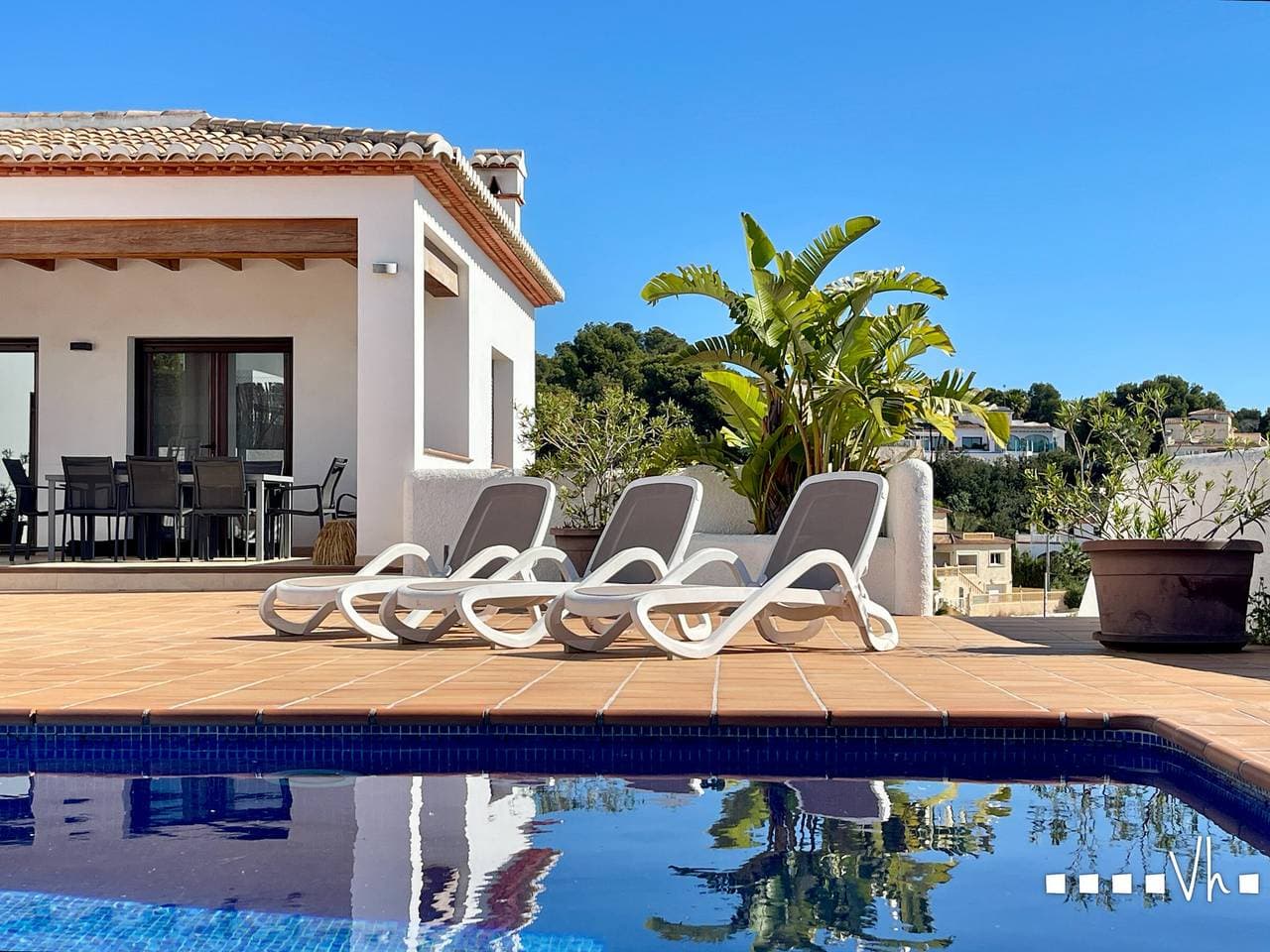 Foto 3 von 36: Modernes Haus mit privatem Pool und Klimaanlage in Benissa