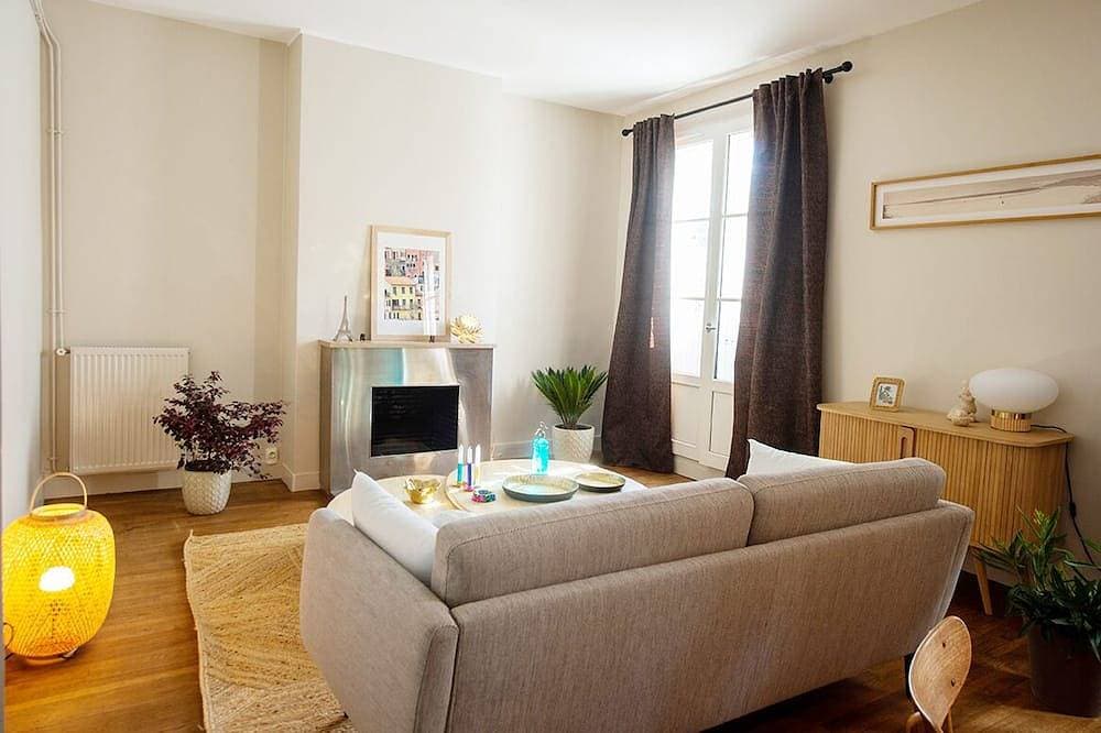 Foto 10 von 27: Une Adresse Chic et Spacieuse en Plein Centre de Tours