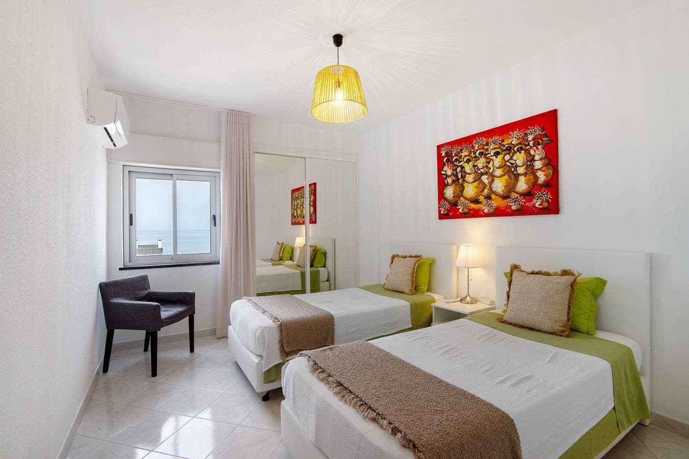 Foto 10 von 22: Ferienwohnung 'T1 Com Vista Mar' mit Meerblick, WLAN und Klimaanlage