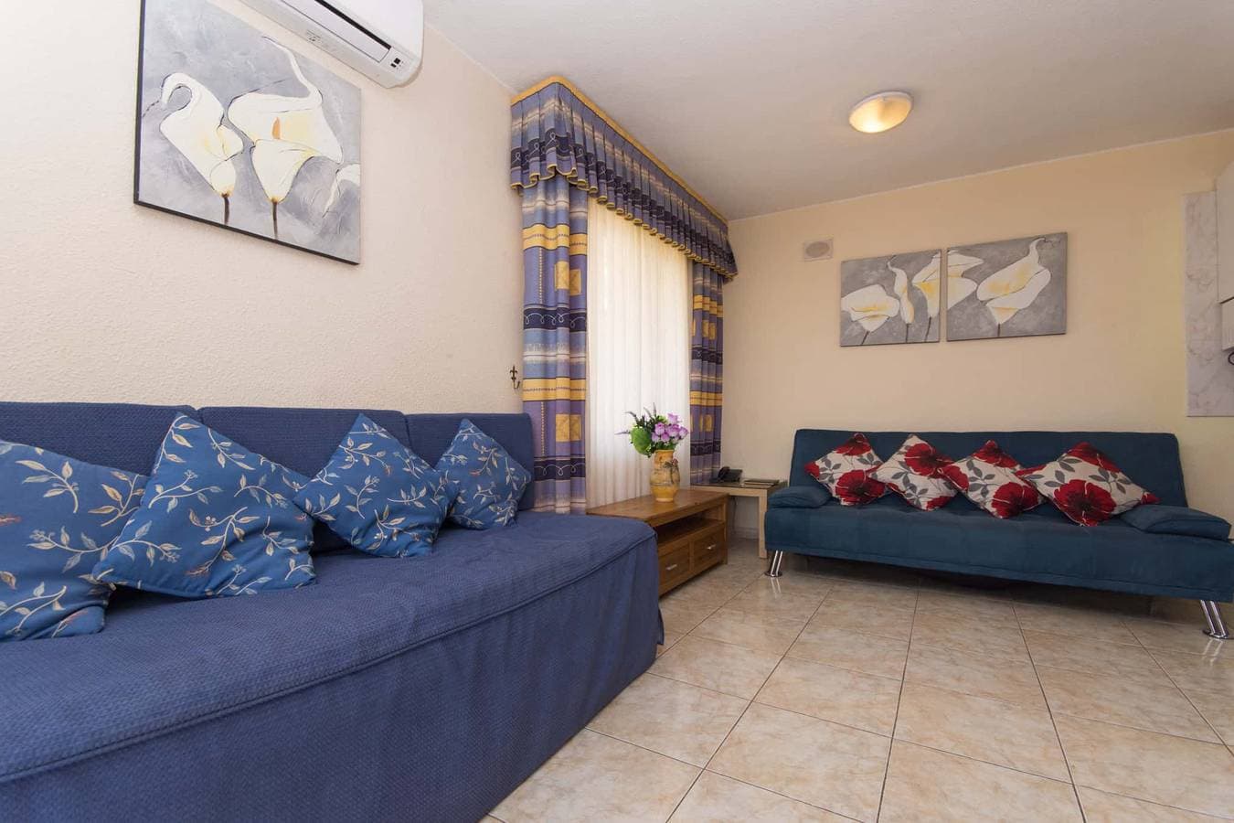 Foto 9 von 22: Ferienwohnung für 6 Personen mit Garten