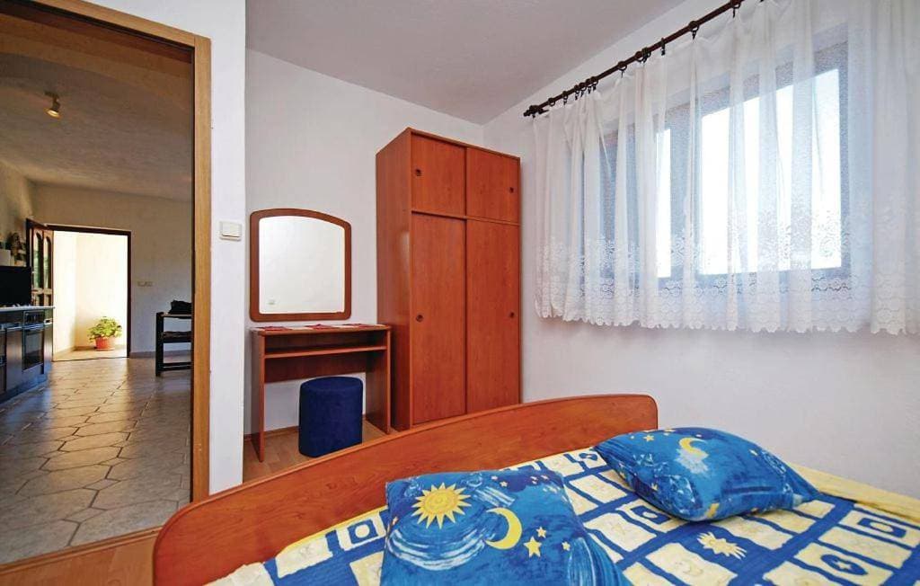 Foto 3 von 37: Two-Bedroom Apartment