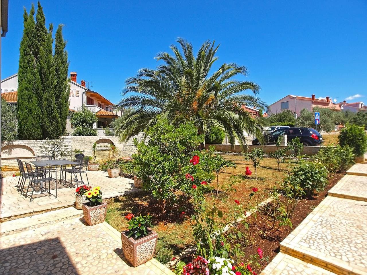 Foto 4 von 16: Ferienwohnung für 4 Personen mit Terrasse