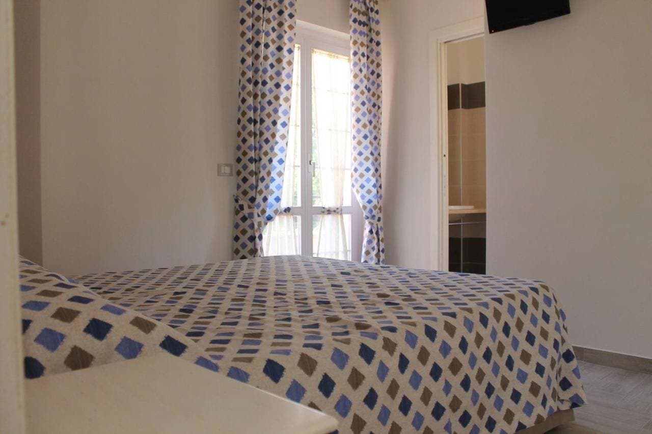 Foto 2 von 7: Double Room