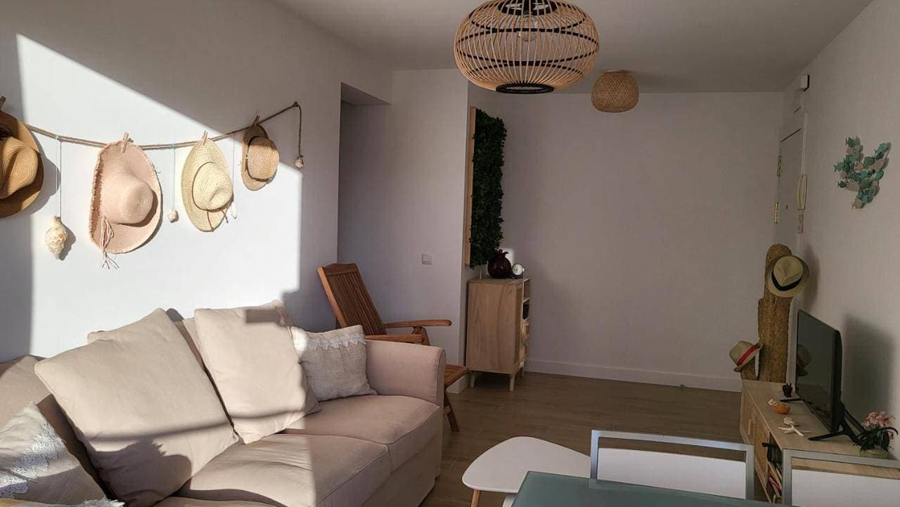 Foto 4 von 15: Three-Bedroom Apartment