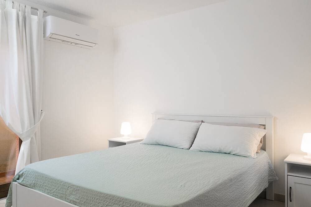 Foto 5 von 30: Myrsine 7S - Designwohnung, 4 Minuten vom Sandstrand entfernt