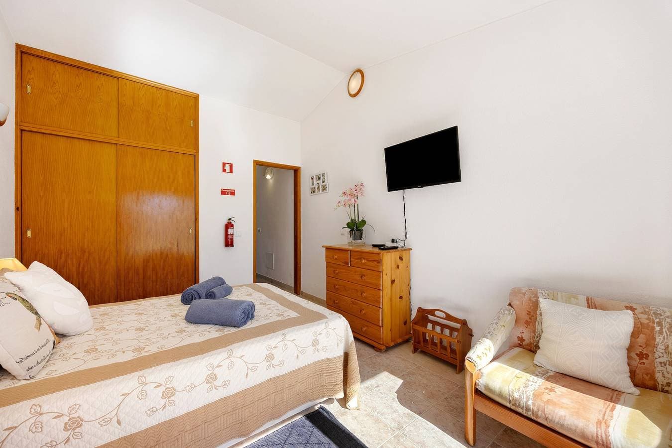 Foto 12 von 20: Studio-Apartment „Estúdio Agostinho“ mit privater Terrasse und WLAN