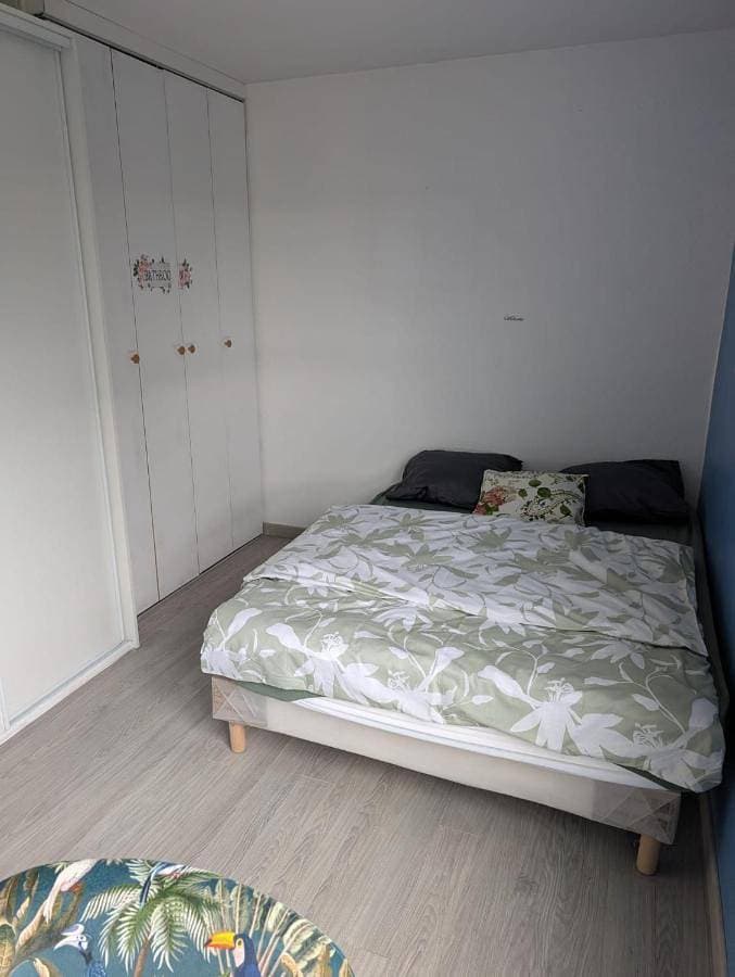 Chambre avec douche privative 1