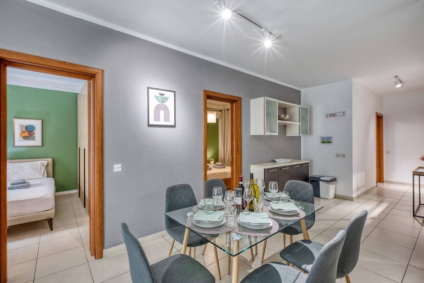 Foto 7 von 27: Ferienwohnung für 4 Personen mit Balkon
