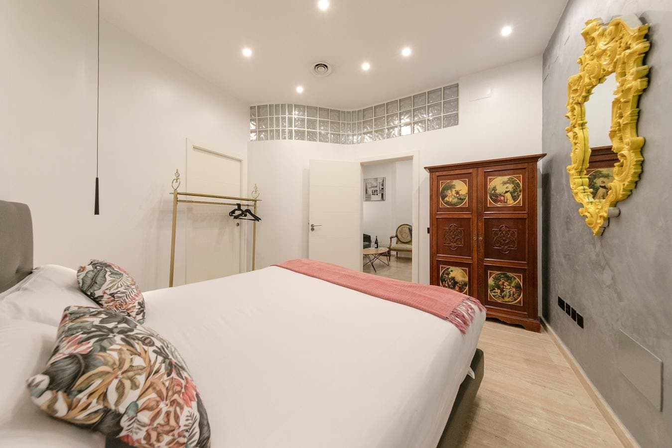 Foto 12 von 18: Ferienwohnung 'Guadalquivir' mit Wi-Fi und Klimaanlage