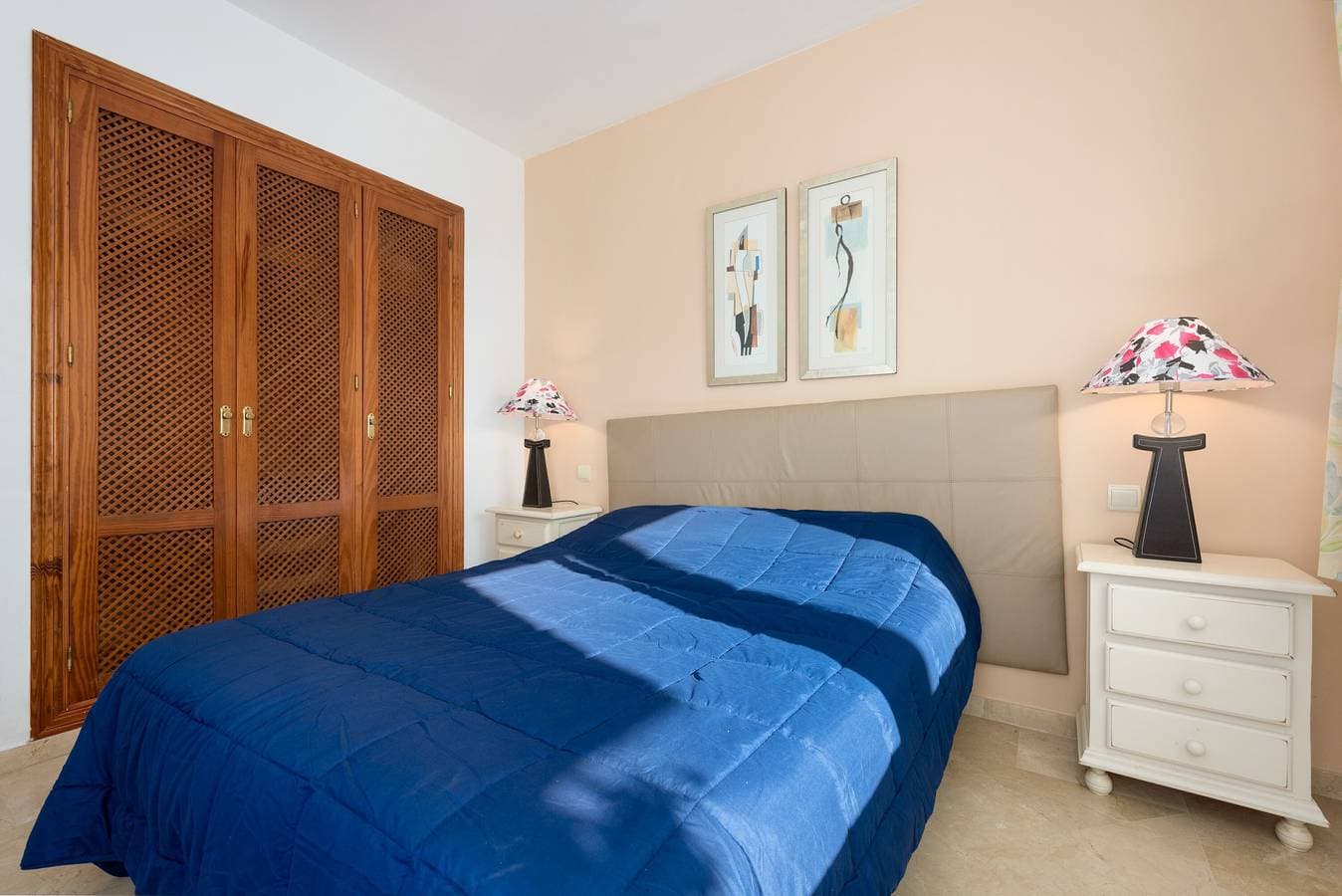 Foto 10 von 35: Ferienwohnung 'Apartamento De Lujo A 30m Playa' mit Meerblick, Wi-Fi und Klimaanlage