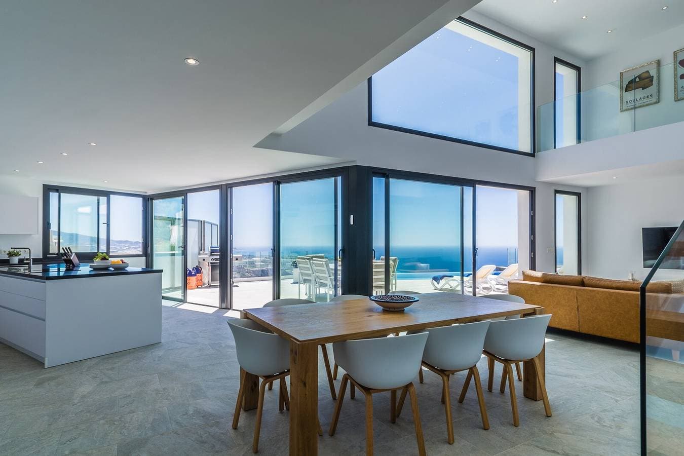Foto 12 von 35: Villa 'La Grande Bleue' mit Meerblick, WLAN und Klimaanlage