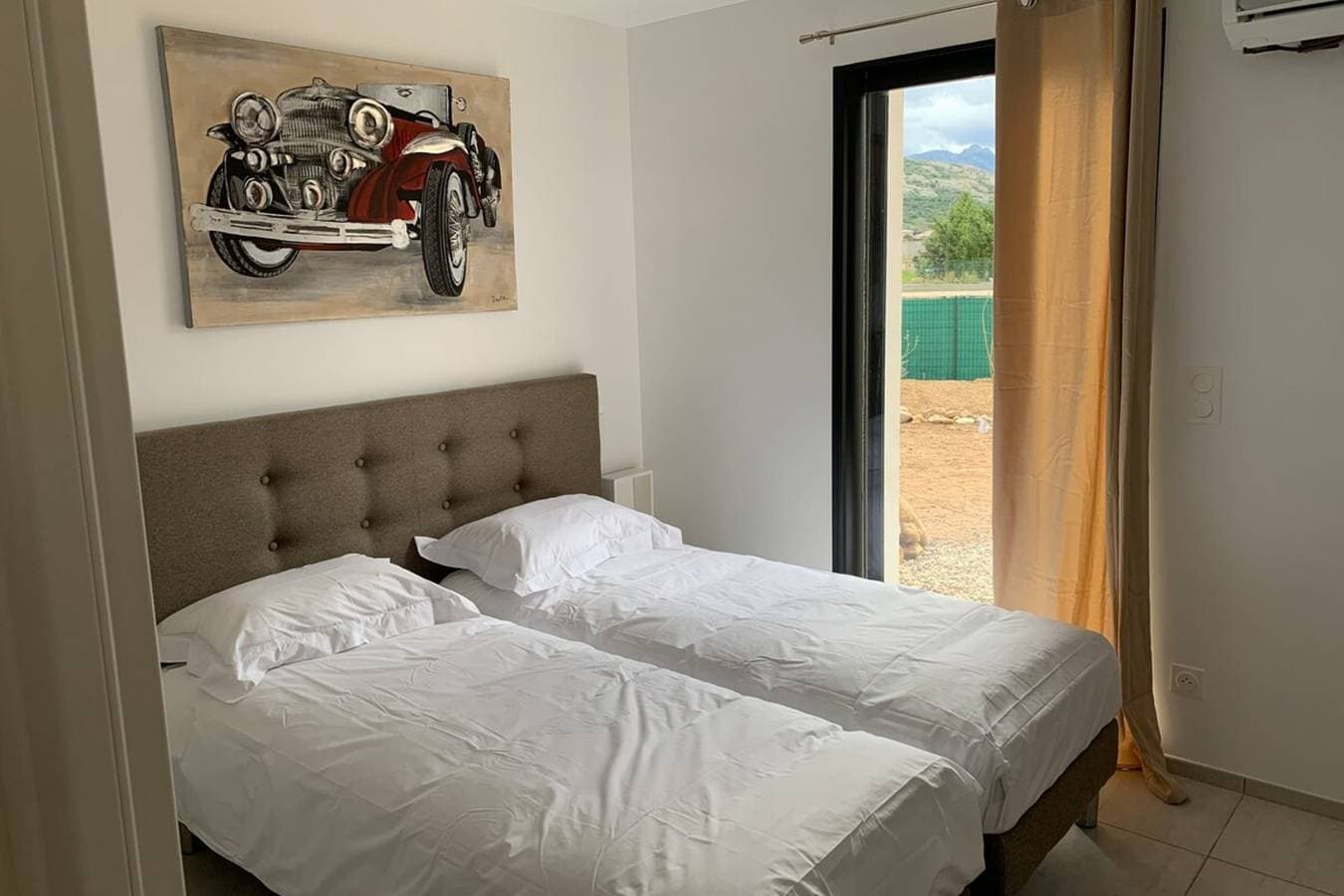 Foto 10 von 25: Ferienwohnung für 6 Personen mit Pool
