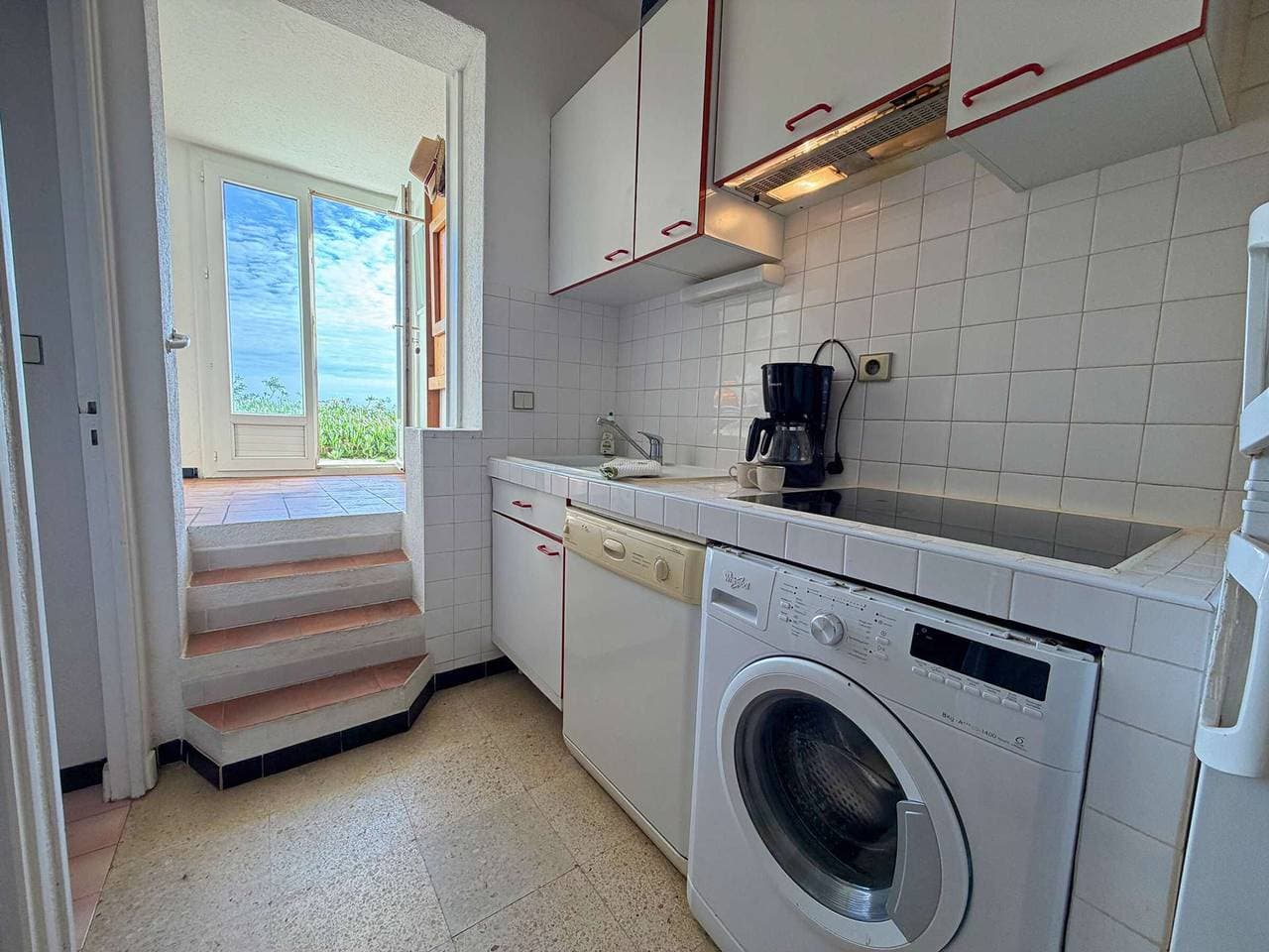 Foto 4 von 13: Erdgeschoss 2-Zimmer-Wohnung Direkter Strandzugang