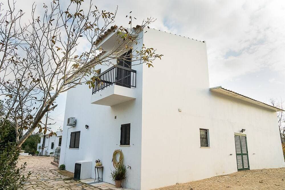 Monte Jb-Monte João Moleiro, a large and welcoming space where nature rules. 1