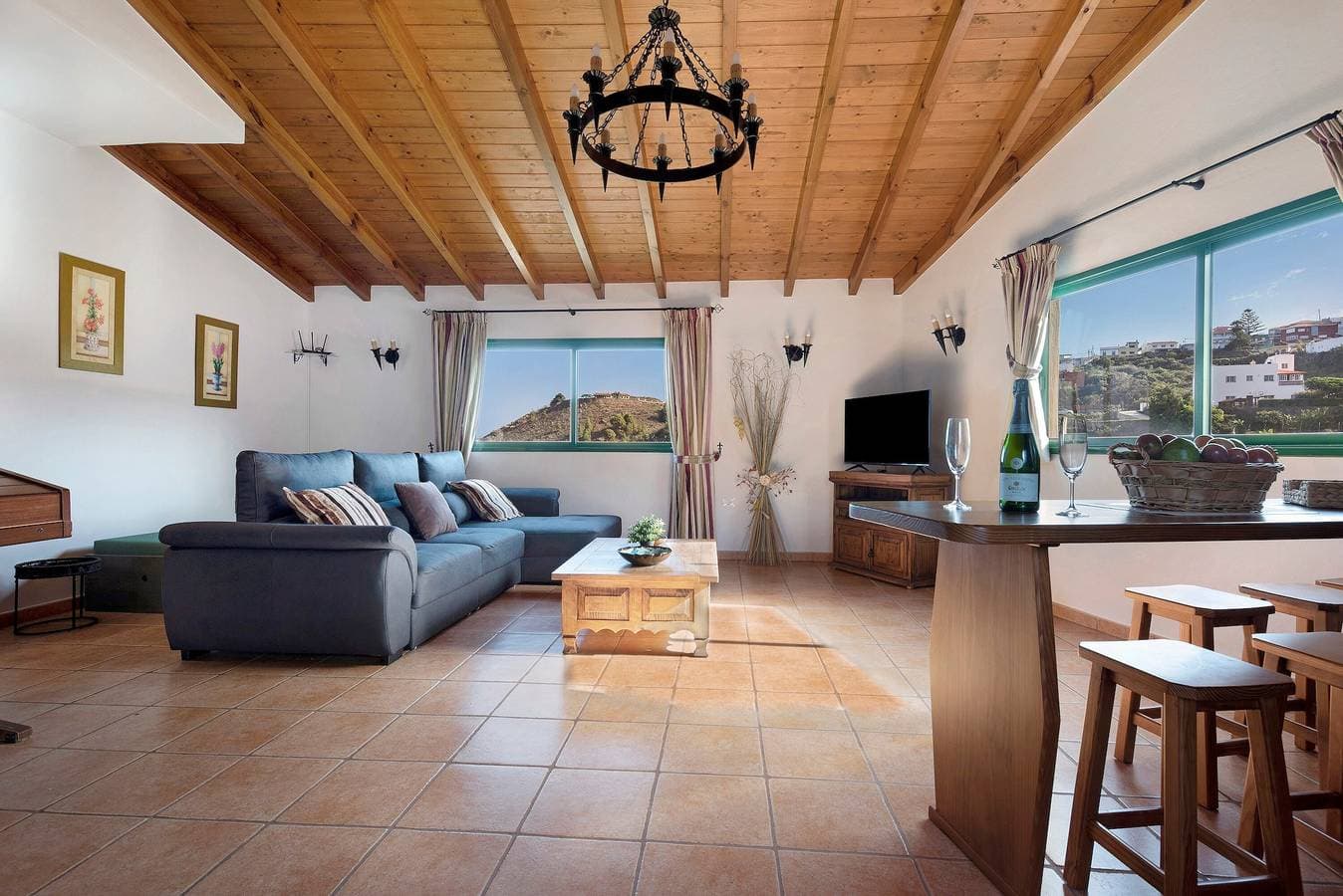Foto 2 von 30: Ferienwohnung 'Tily' mit Meerblick, Terrasse und WLAN