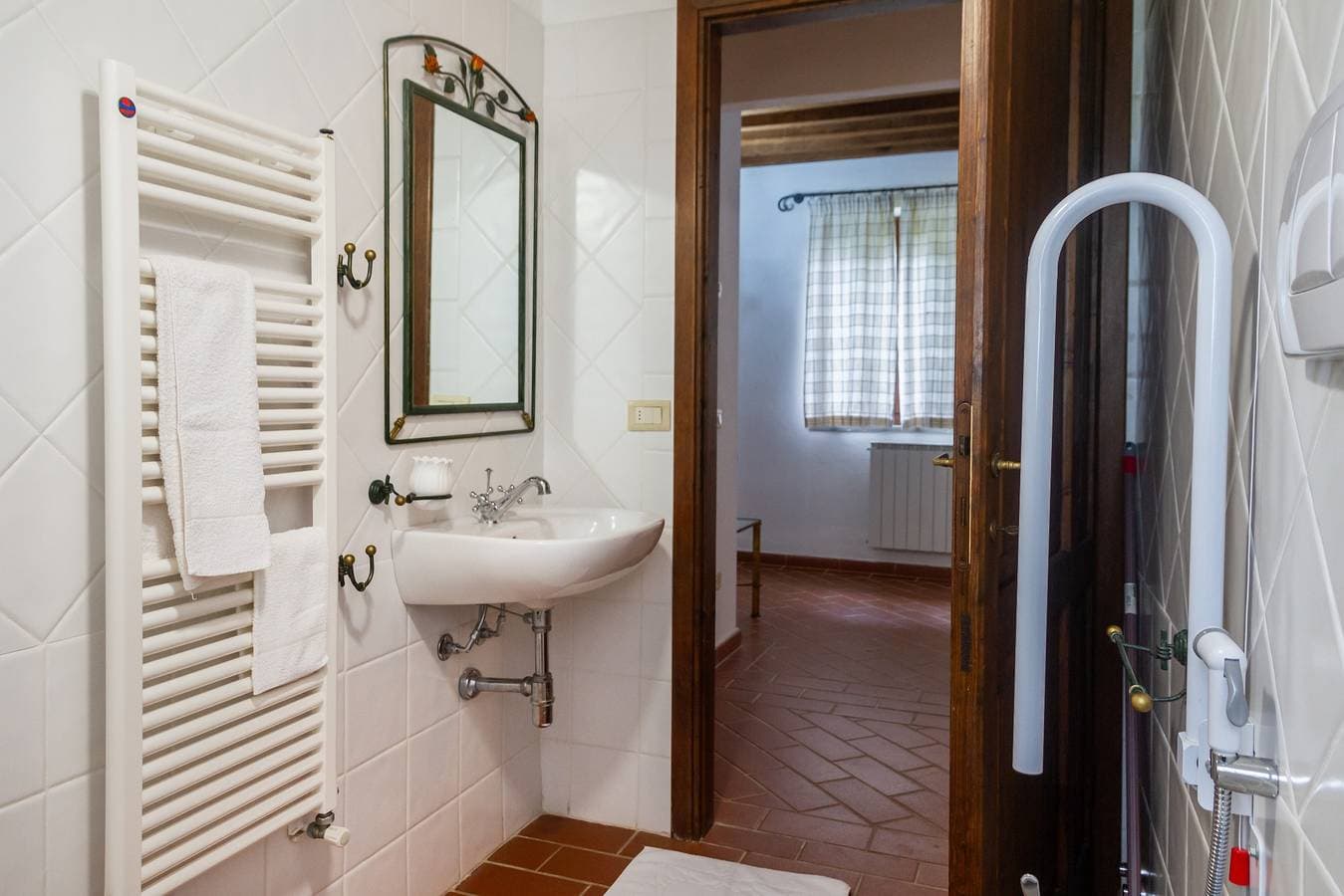 Foto 9 von 30: Ferienwohnung 'Bruco' mit Gemeinschaftspool, WLAN und Klimaanlage