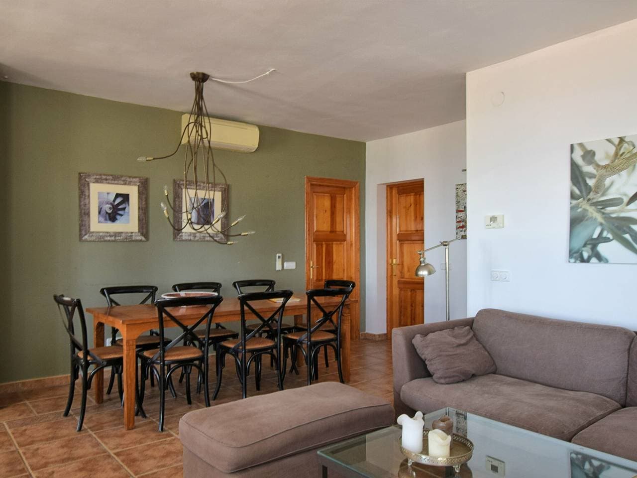 Foto 4 von 40: Villa in Sayalonga mit Privatpool