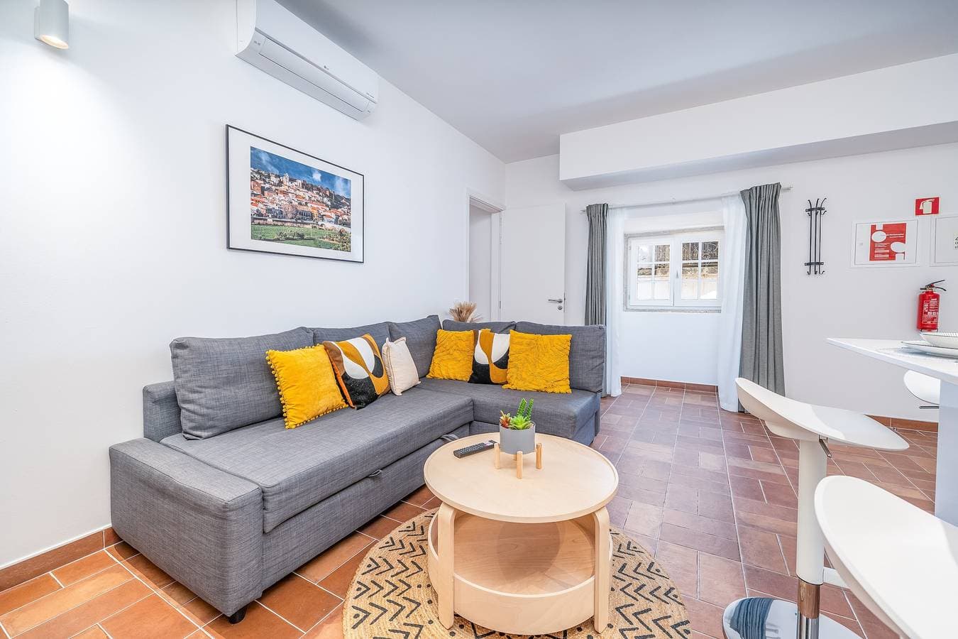 Foto 9 von 27: Apartment 'Karolvaz V' mit Seeblick, WLAN und Klimaanlage