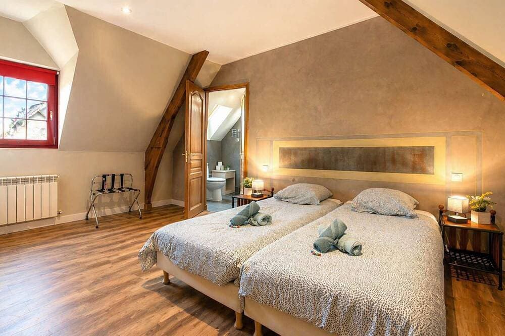 Foto 4 von 19: La Longère T3 - Golf - Parking - Wifi - 4 Pers