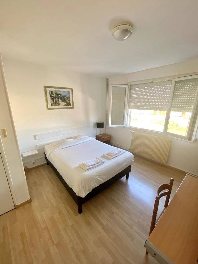 Hotel du Centre Lucé Chartres 1