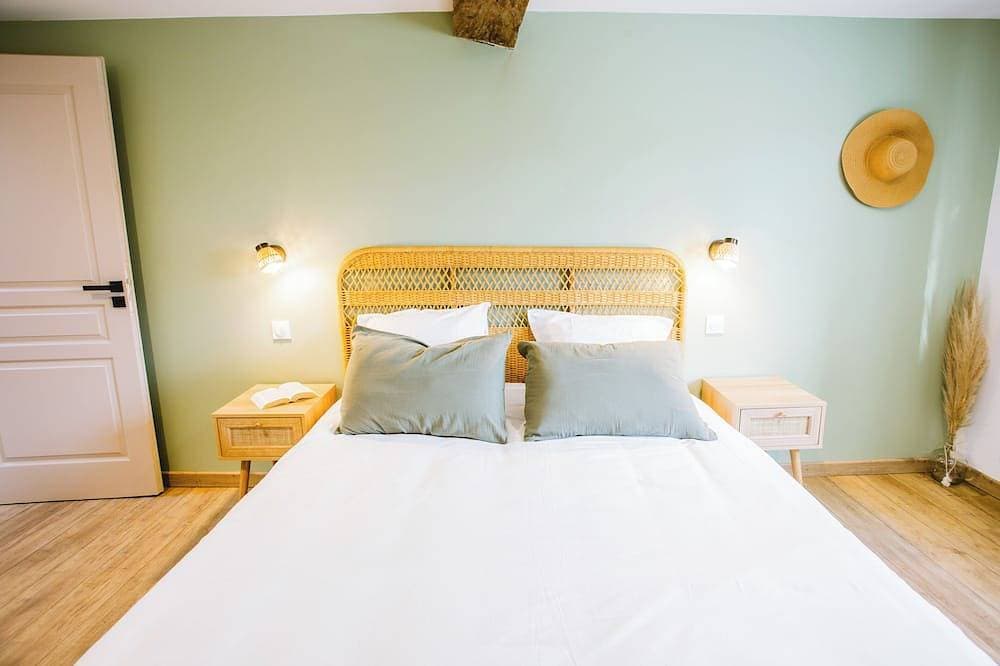 Foto 2 von 21: Gîte Ô Tilleul Enchanté Cocooning Avec Spa/jaccuzzi en Intérieur