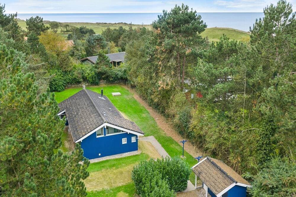 Foto 11 von 30: \"Ellinor\" - 190m from the sea