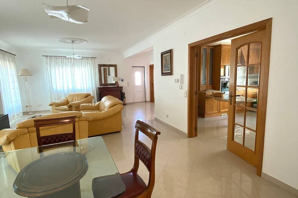 Foto 11 von 30: Two family Stunning Villa Costa close to beach and Golf courses