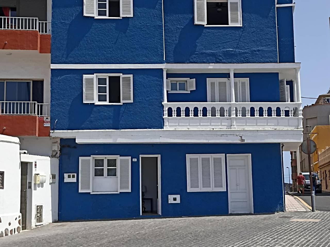 Foto 8 von 38: Ferienwohnung für 8 Personen mit Balkon