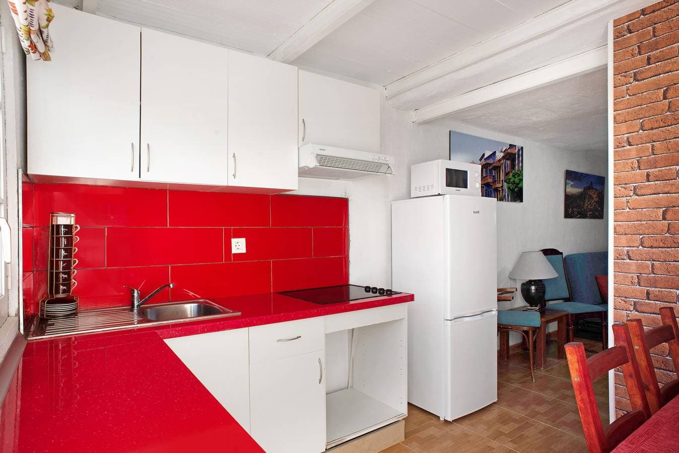 Foto 10 von 42: Ferienwohnung "Playa del Hombre" mit Meerblick, Privater Terrasse und WLAN
